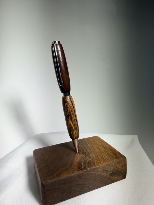 Topo — Rosewood & Bocote Pen — hero