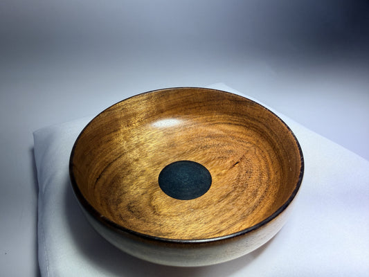 Bulls Eyes bowl, top view with teal epoxy center